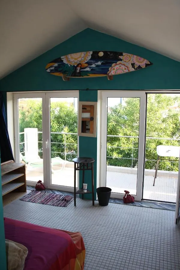 Hostel On The Hill Рапозейра